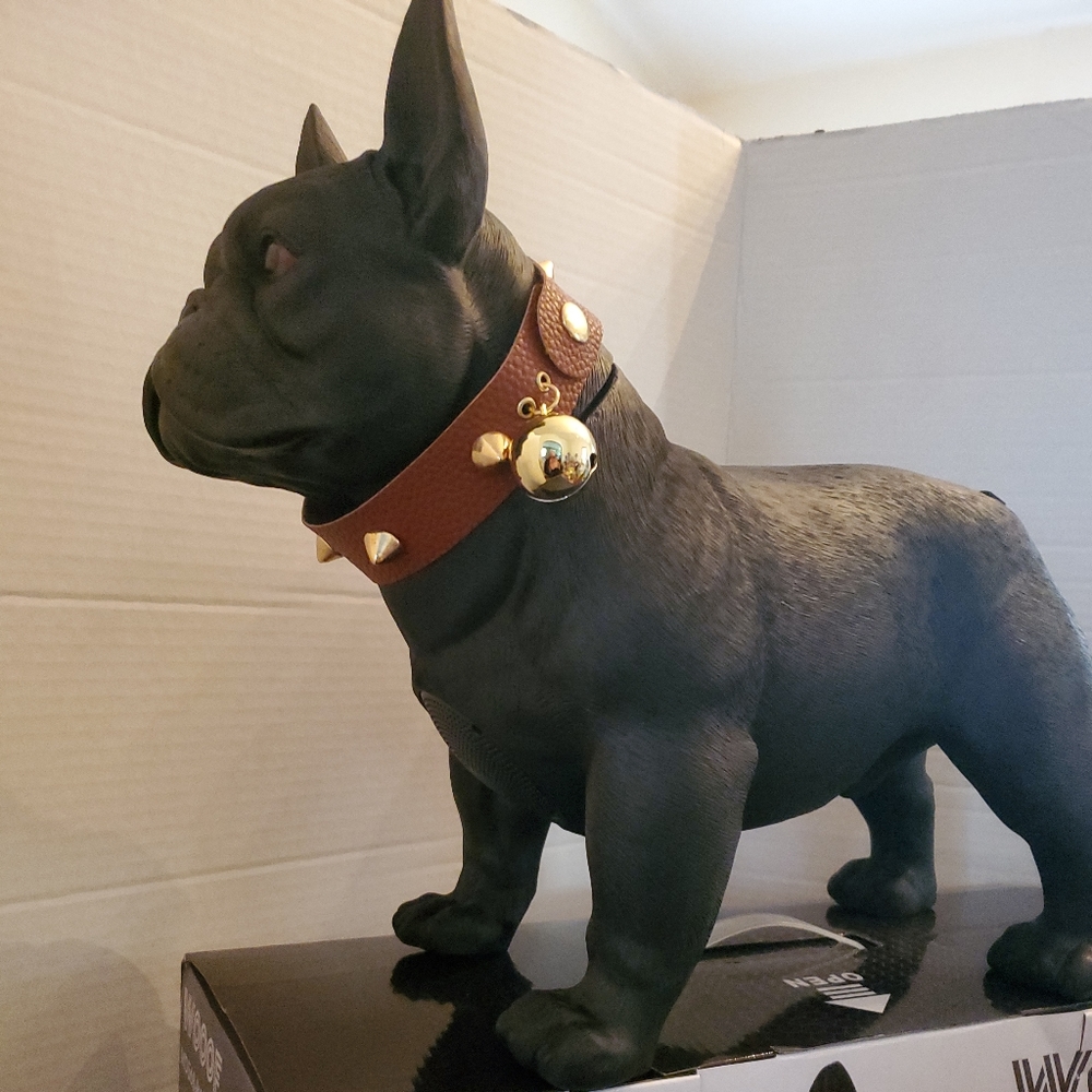 New Bull Dog Bluetooth Speaker (Great Christmas Gift) Last One Available
